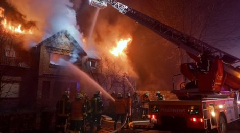 039. B2Y - Wohnungsbrand - Personen im Gebäude