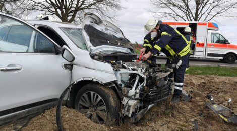 067. H1 - Verkehrsunfall - 2 beteiligte PKW